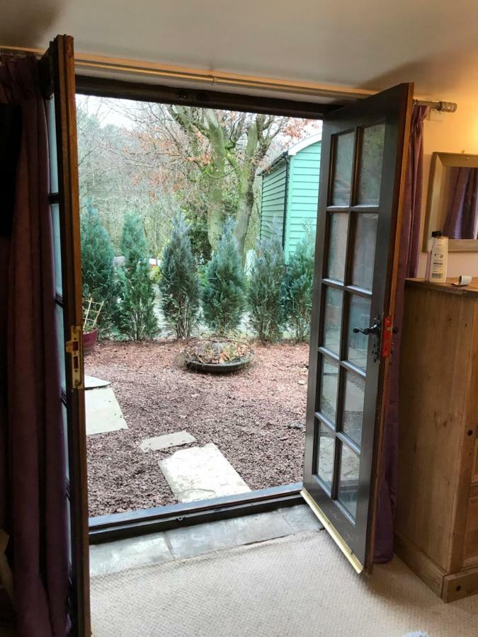 Hen Cloud Cottage Upper Hulme Exterior photo